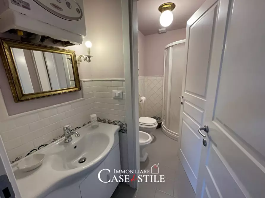 Immagine 11 di Appartamento in vendita  in Via dell'Angelo a Ameglia