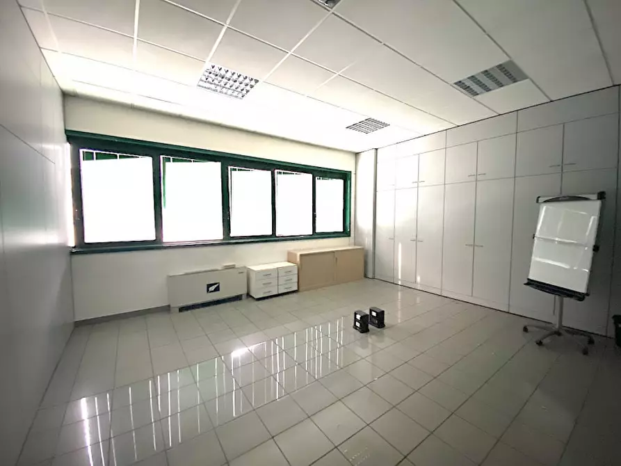 Immagine 4 di Ufficio in affitto  in CERVIA a Cervia