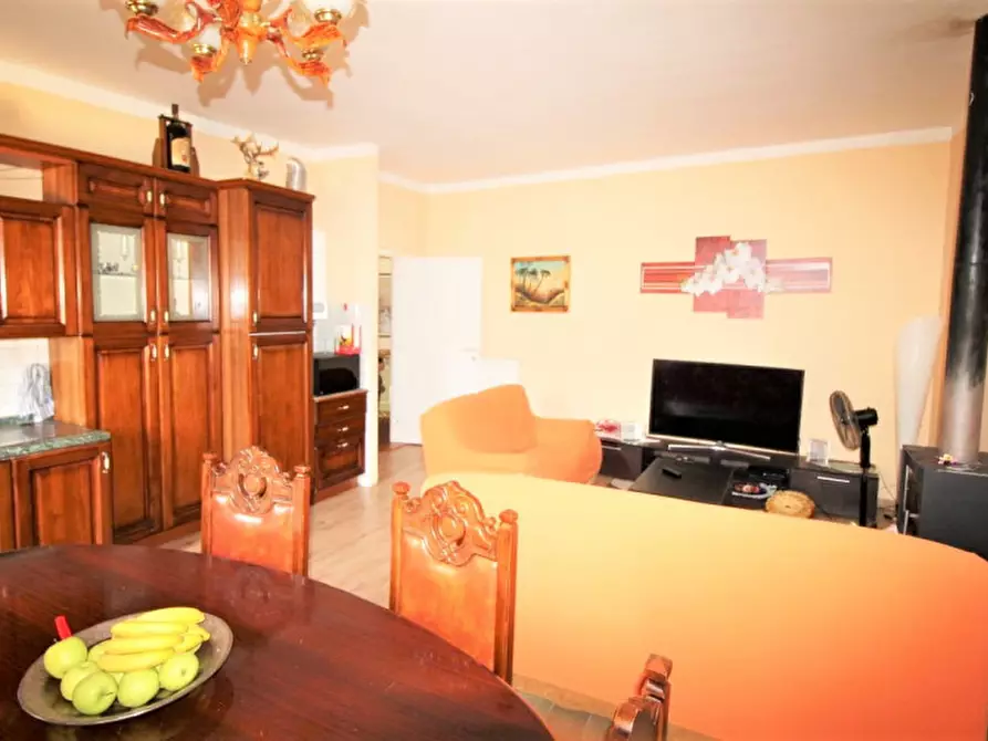 Immagine 3 di Appartamento in vendita  in via dei mille a Montevarchi