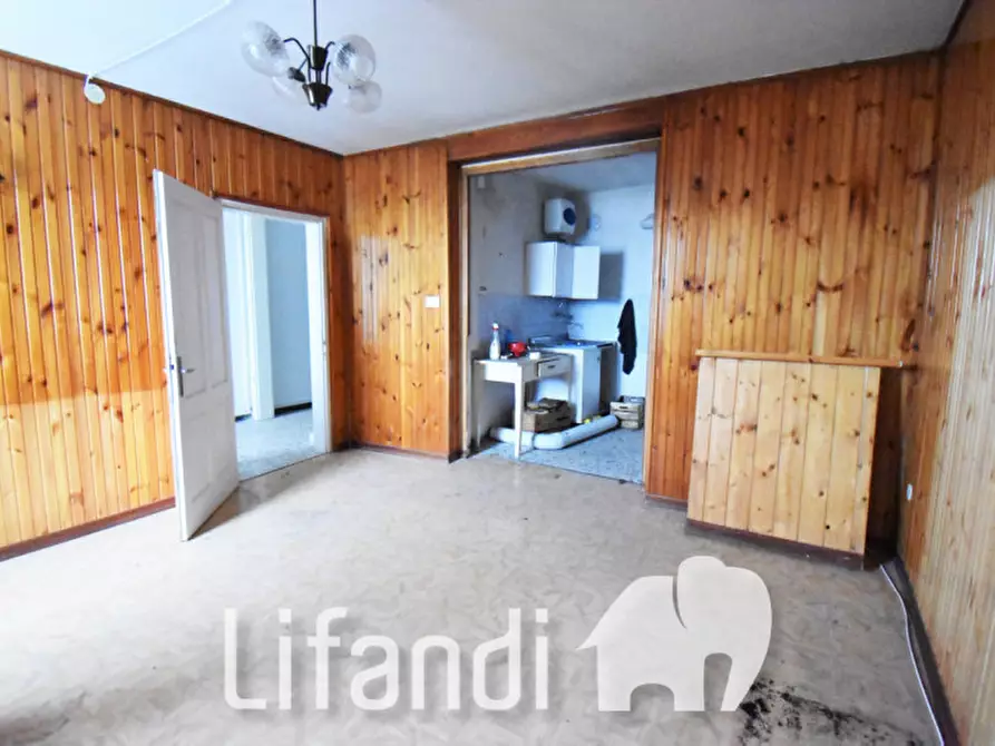 Immagine 4 di Casa indipendente in vendita  a Sfruz