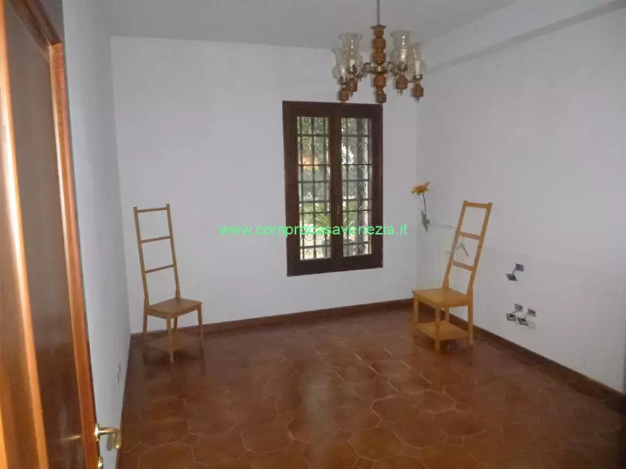 Immagine 7 di Appartamento in affitto  in viale garibaldi a Venezia