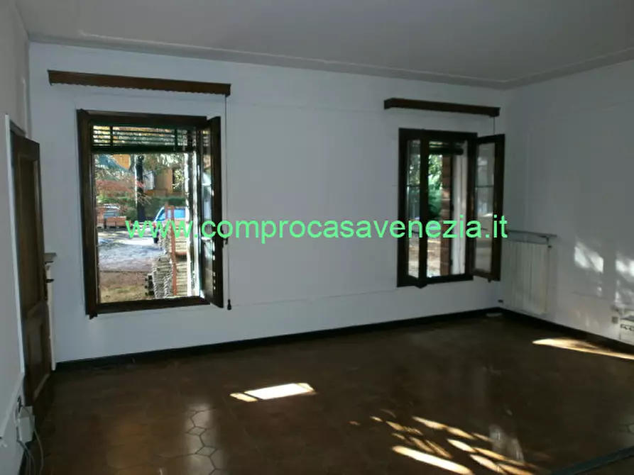 Immagine 16 di Appartamento in affitto  in viale garibaldi a Venezia