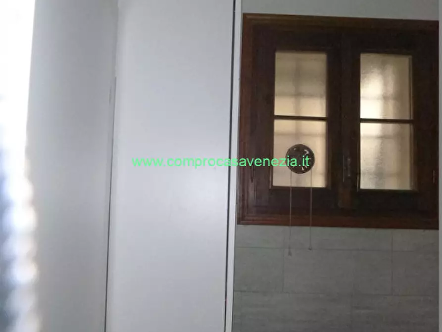 Immagine 22 di Appartamento in affitto  in viale garibaldi a Venezia