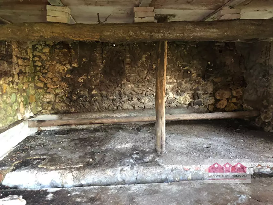 Immagine 19 di Rustico / casale in vendita  in Via Valdemarca a Arcugnano