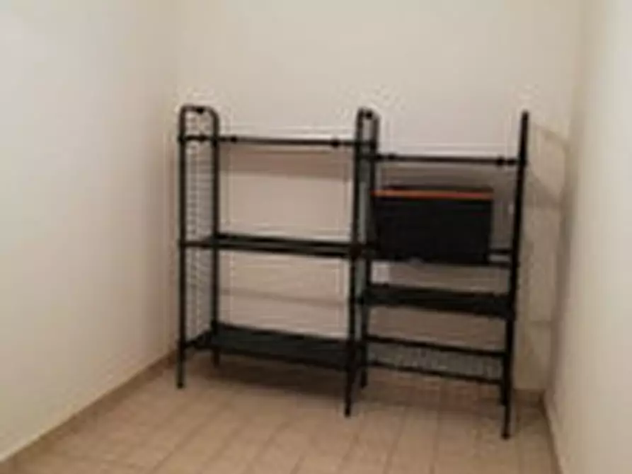 Immagine 6 di Cantina in vendita  in Via Miniera a Reggio Di Calabria