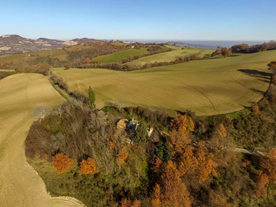 Immagine 8 di Rustico / casale in vendita  in Mezzanotte a Pergola