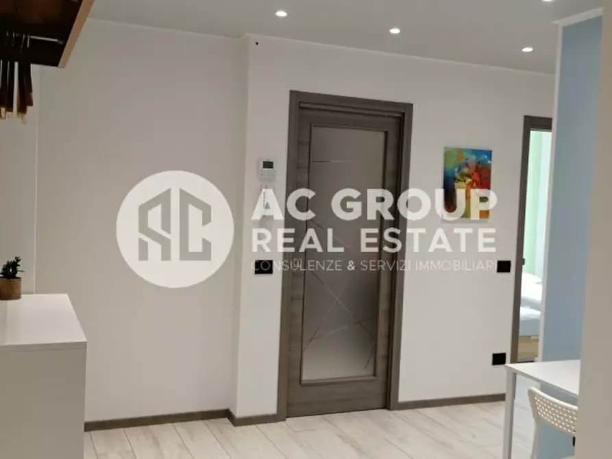 Immagine 3 di Camera in affitto  in Via F. Reina a Saronno