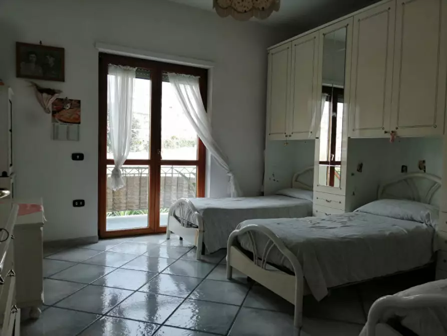 Immagine 6 di Appartamento in vendita  in VIA PIAZZA BERLINGUER a Eboli