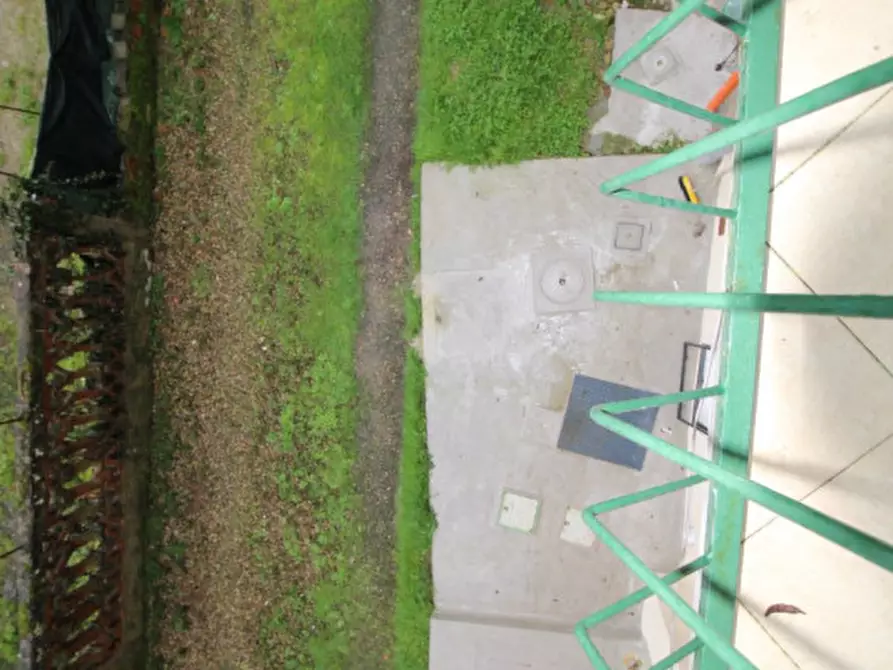 Immagine 7 di Appartamento in vendita  in Viale Barberino a Cavriglia