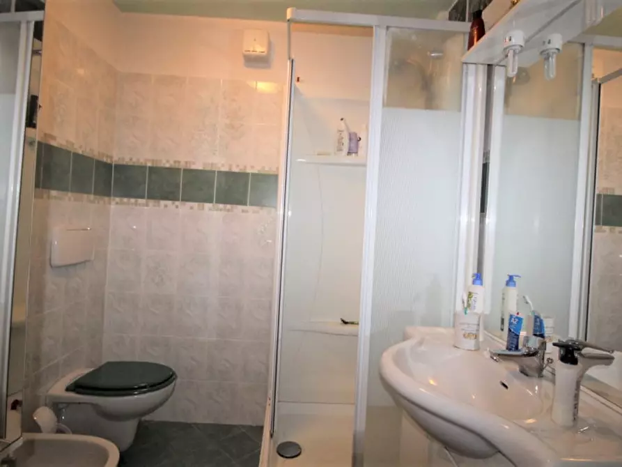 Immagine 13 di Appartamento in vendita  in Viale Barberino a Cavriglia