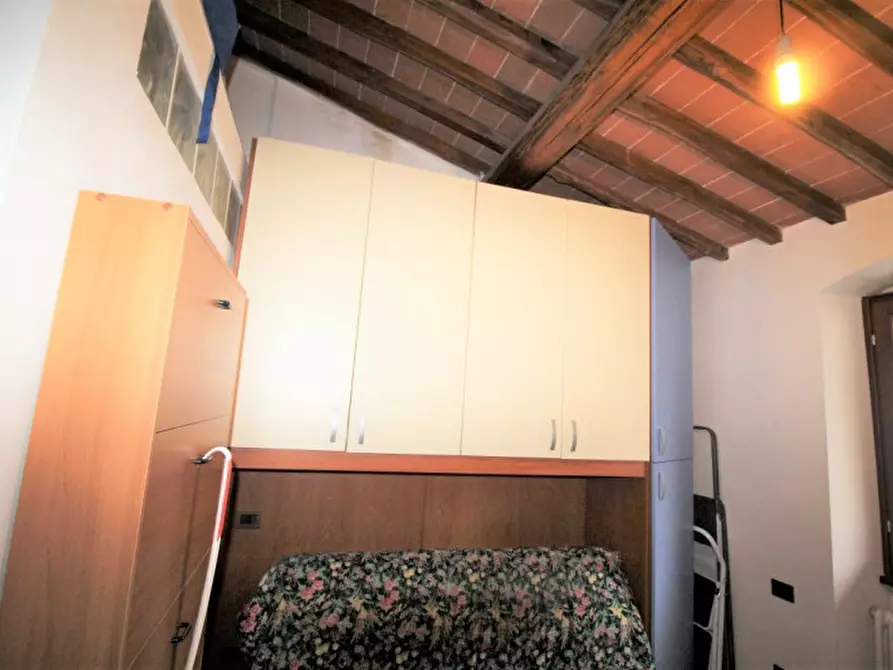 Immagine 15 di Appartamento in vendita  in Viale Barberino a Cavriglia