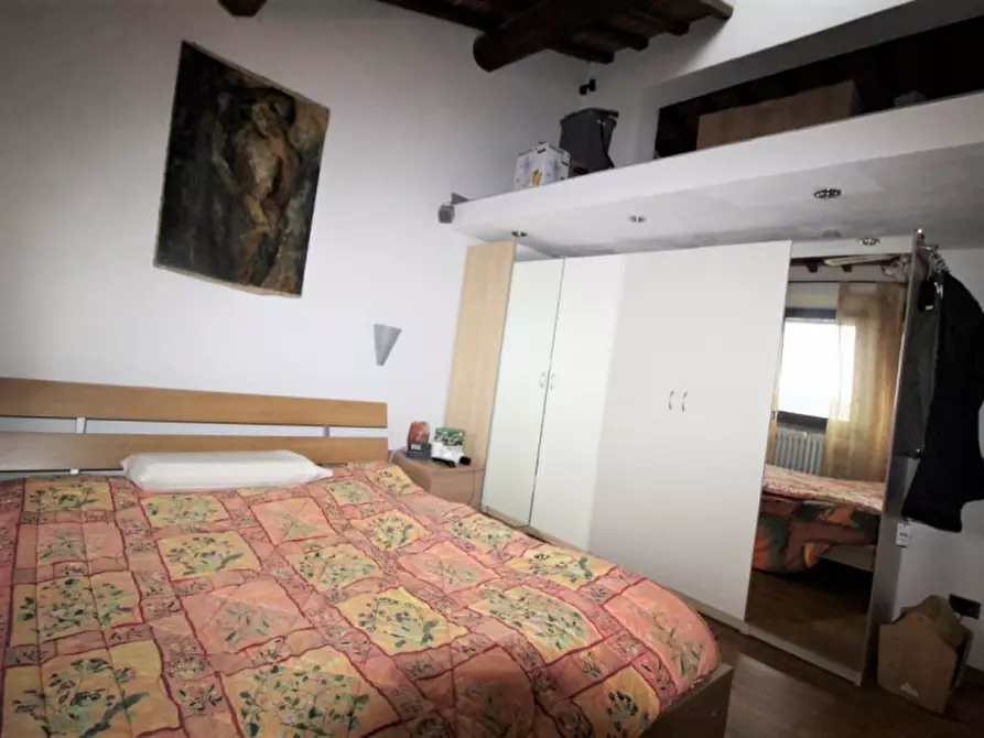 Immagine 25 di Appartamento in vendita  in Viale Barberino a Cavriglia