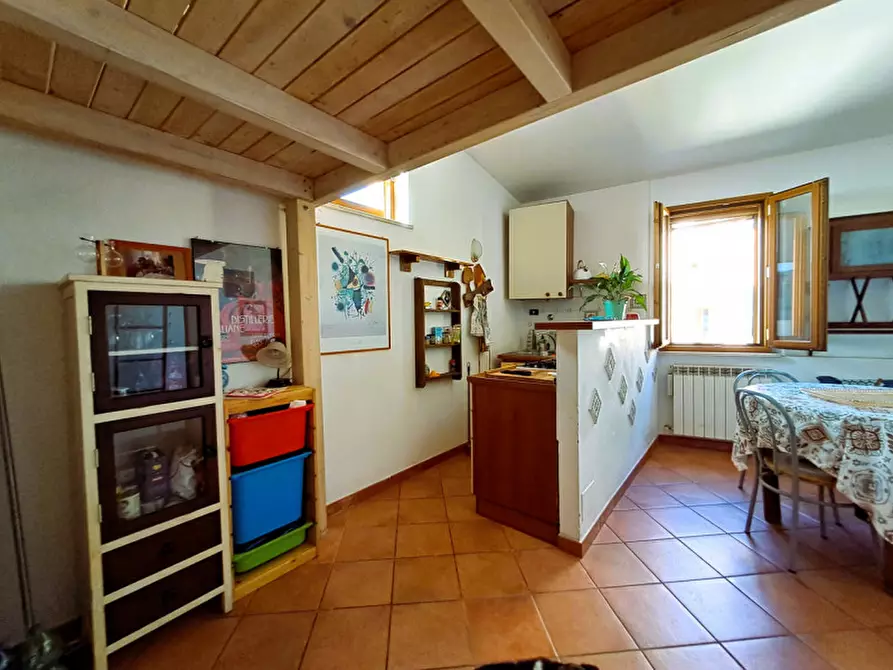 Immagine 9 di Villetta a schiera in vendita  in san feliciano a Magione