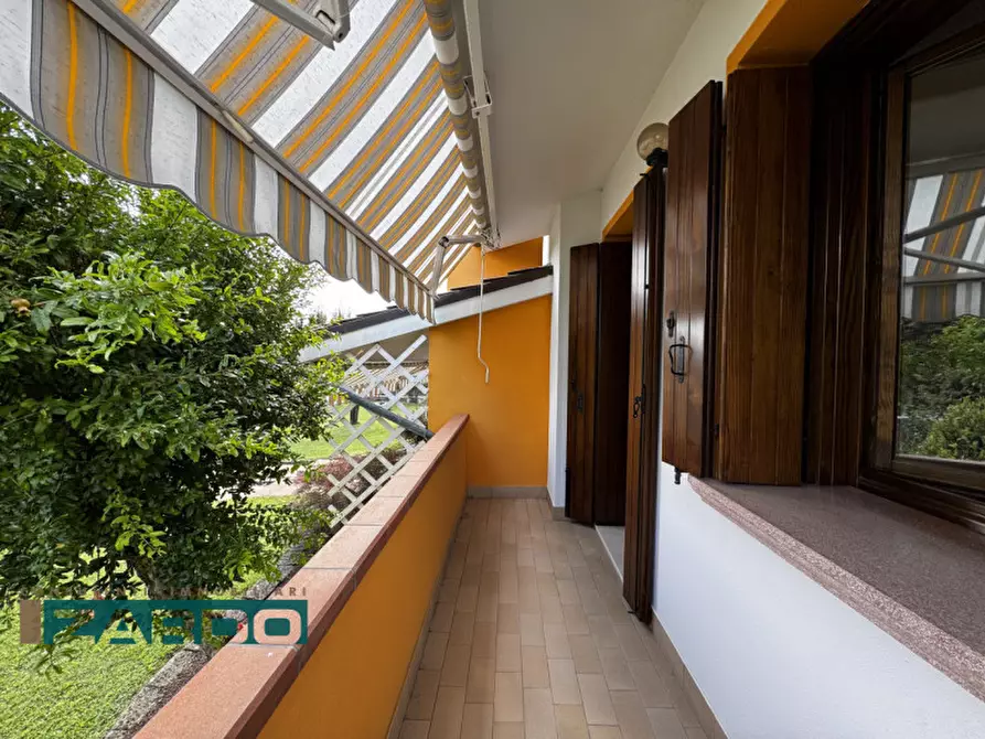 Immagine 2 di Casa bifamiliare in vendita  in via roma 36 a Altivole