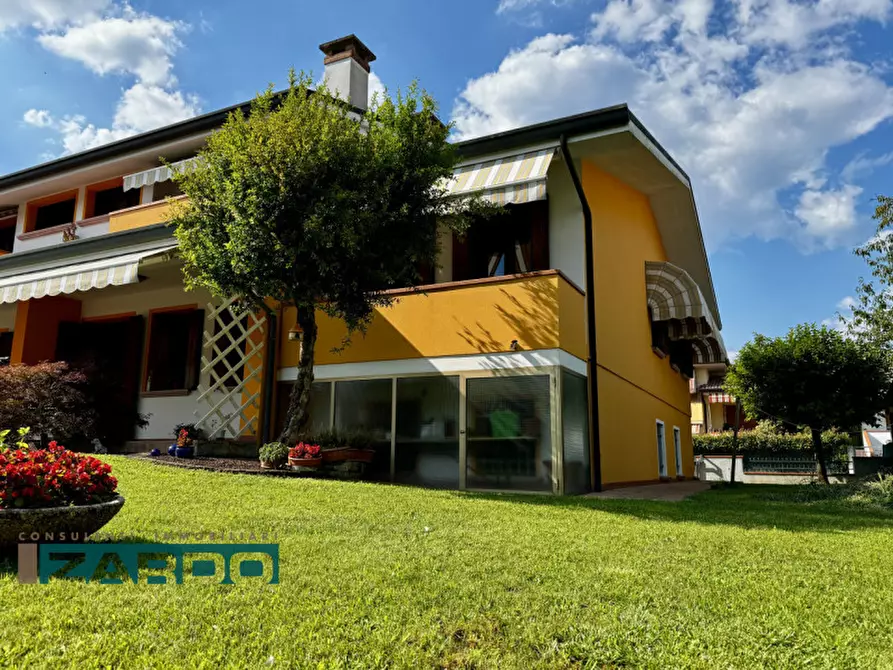 Immagine 4 di Casa bifamiliare in vendita  in via roma 36 a Altivole