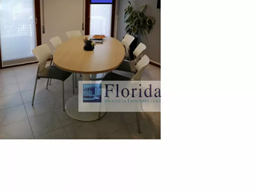 Immagine 7 di Ufficio in vendita  in via bonora a Camposampiero