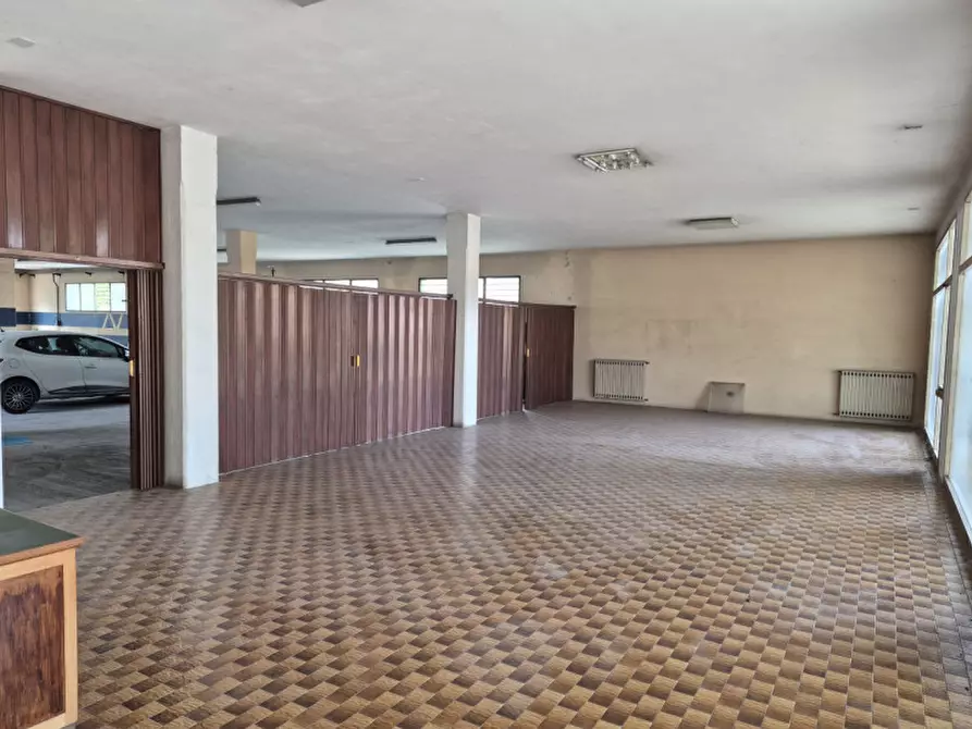 Immagine 11 di Laboratorio in vendita  in via europa a Lozzo Atestino