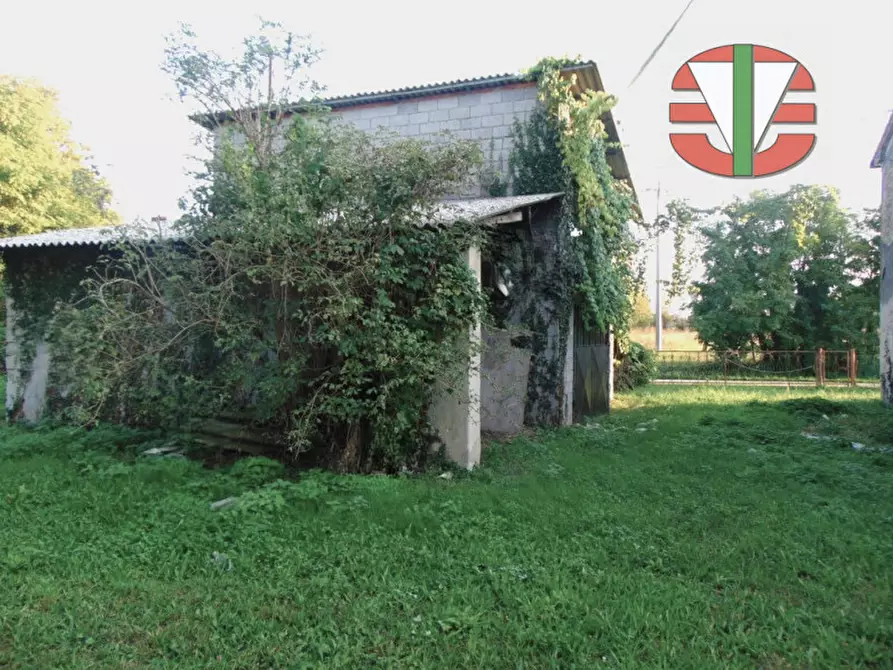 Immagine 8 di Casa bifamiliare in vendita  in Trebaseleghe a Trebaseleghe