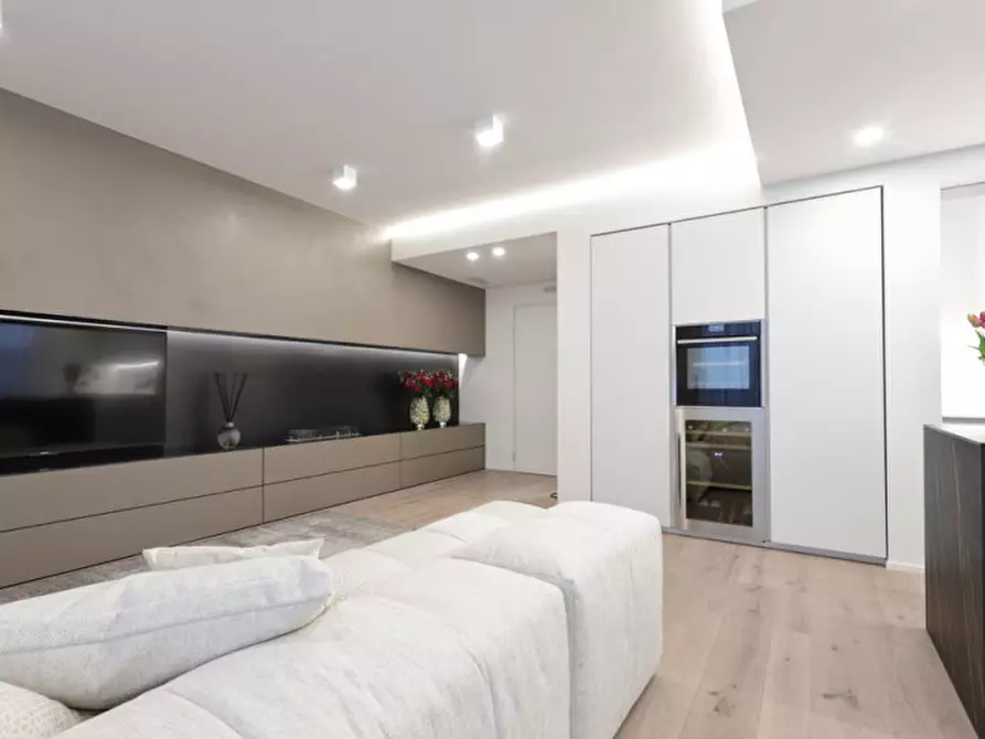 Immagine 4 di Appartamento in vendita  a Selvazzano Dentro