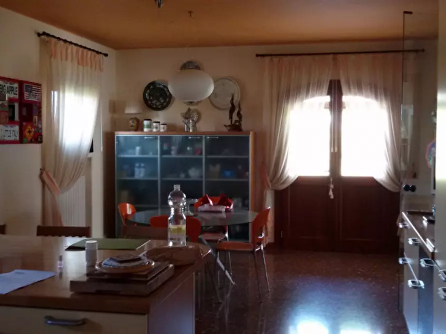 Immagine 5 di Villa in vendita  in Prima periferia di Este a Este