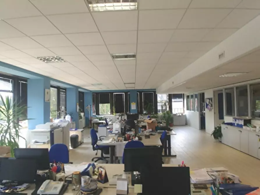 Immagine 14 di Ufficio in affitto  in VIA GALLARATE a Milano