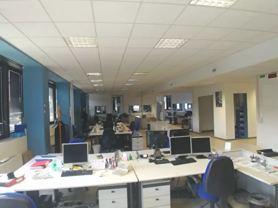 Immagine 2 di Ufficio in affitto  in VIA GALLARATE a Milano