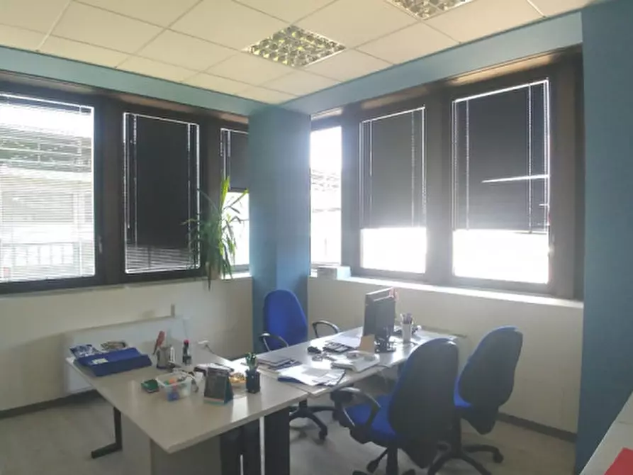 Immagine 7 di Ufficio in affitto  in VIA GALLARATE a Milano