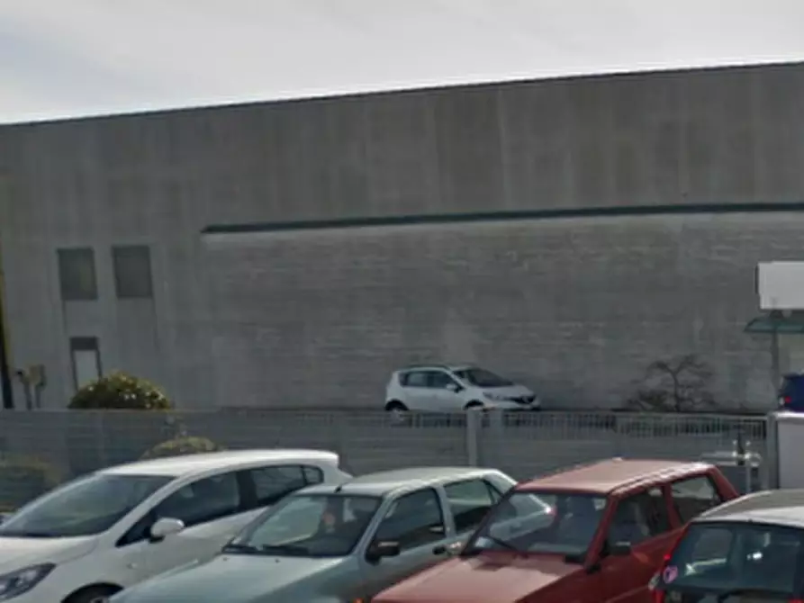 Immagine 3 di Capannone industriale in affitto  in Via Watt a Piazzola Sul Brenta