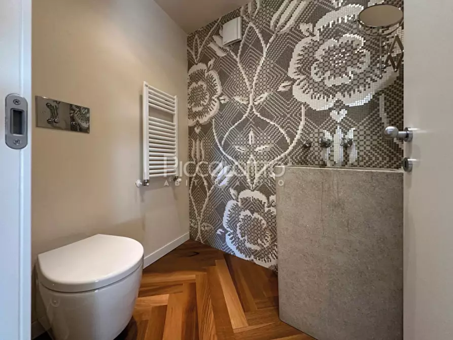 Immagine 21 di Appartamento in vendita  in via Santa Caterina a Asolo