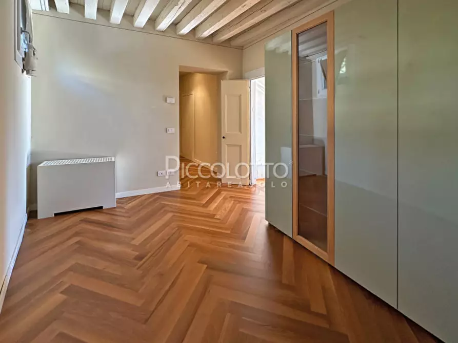 Immagine 27 di Appartamento in vendita  in via Santa Caterina a Asolo