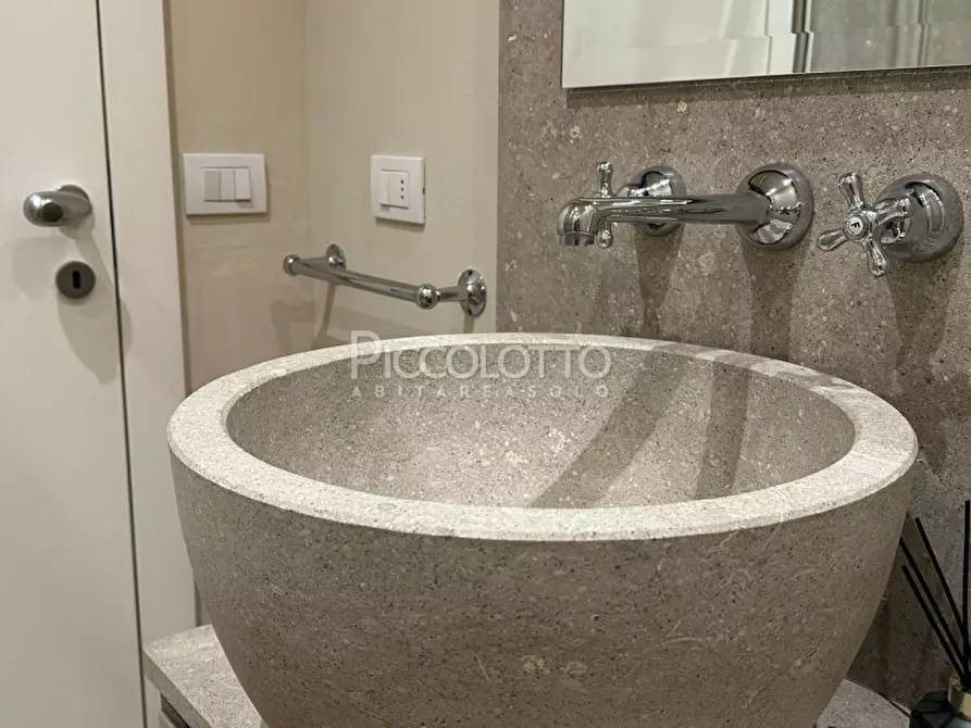 Immagine 36 di Appartamento in vendita  in via Santa Caterina a Asolo