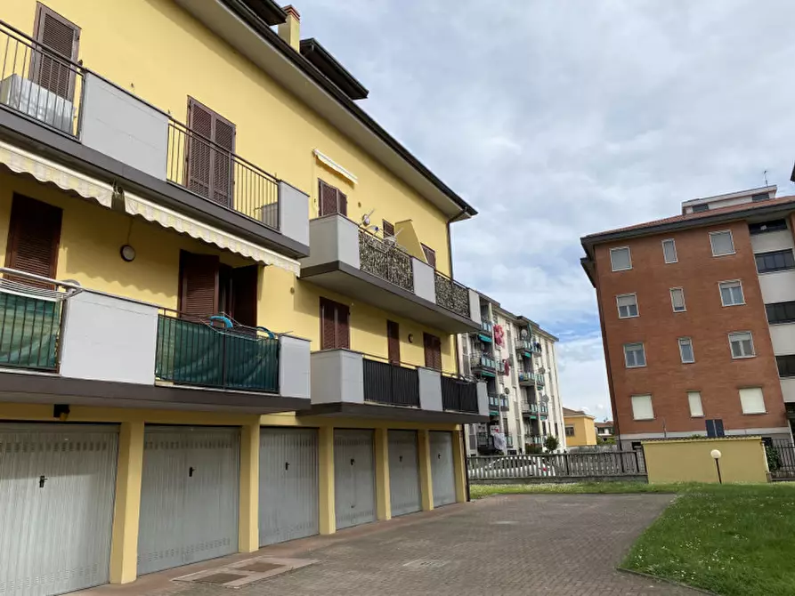 Immagine 2 di Appartamento in affitto  in Via F-lli Rosselli a Lacchiarella