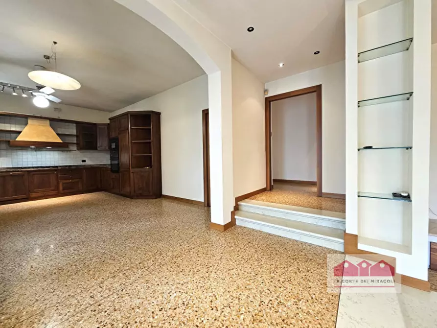 Immagine 9 di Casa indipendente in affitto  in Stradone dei Nicolosi a Vicenza