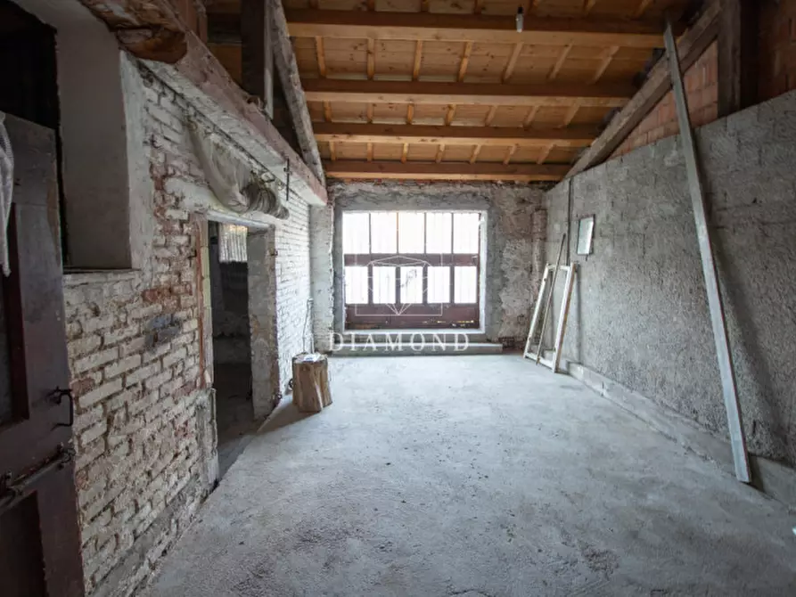 Immagine 9 di Rustico / casale in vendita  in Via Ca' Giupponi a Asolo