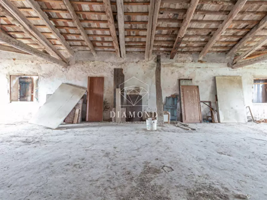 Immagine 25 di Rustico / casale in vendita  in Via Ca' Giupponi a Asolo