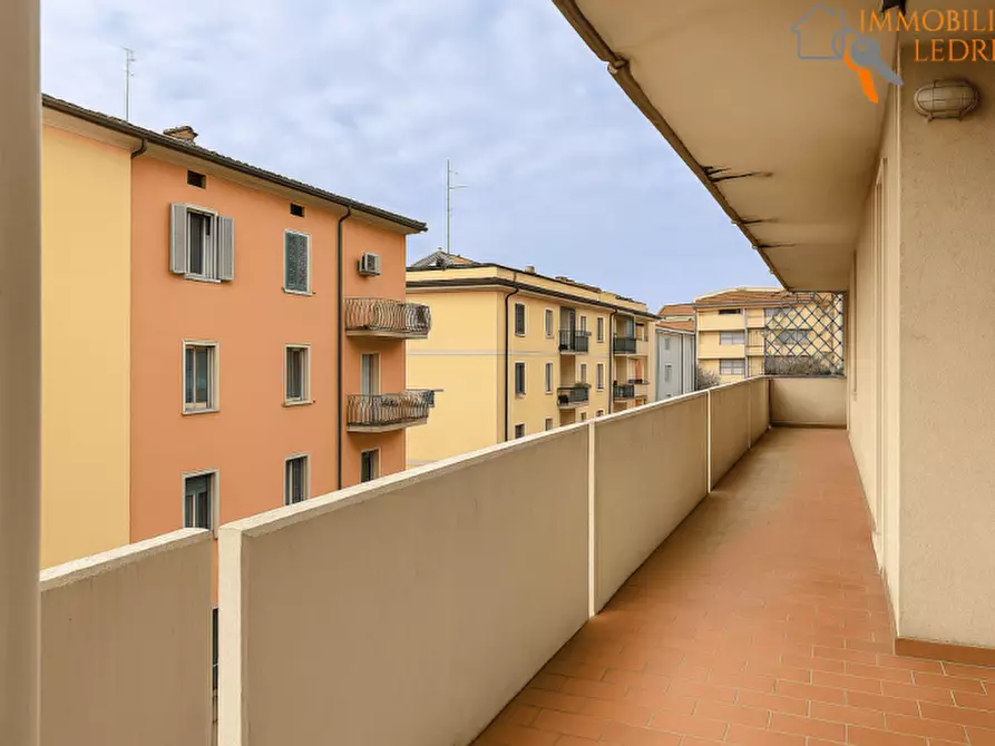 Immagine 4 di Appartamento in affitto  in Via Cristoforo Colombo a Verona