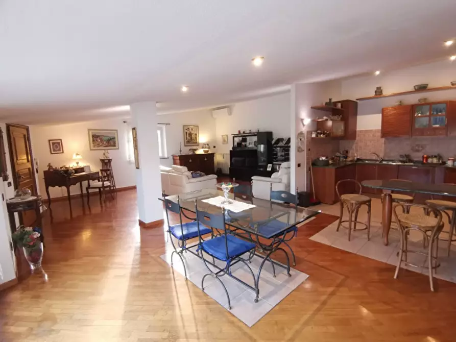 Immagine 2 di Villa in vendita  in Candia a Ancona