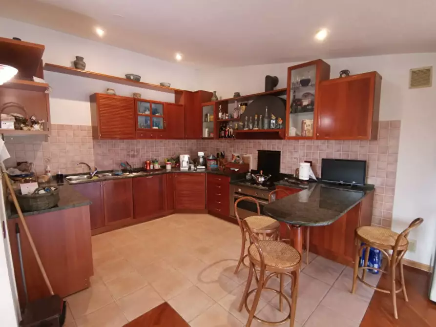 Immagine 3 di Villa in vendita  in Candia a Ancona