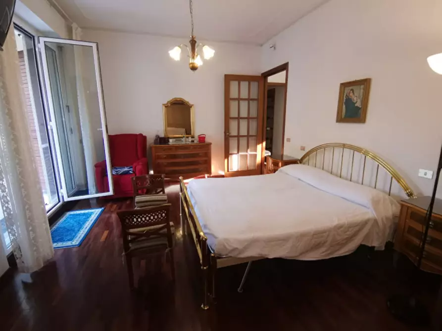 Immagine 9 di Villa in vendita  in Candia a Ancona