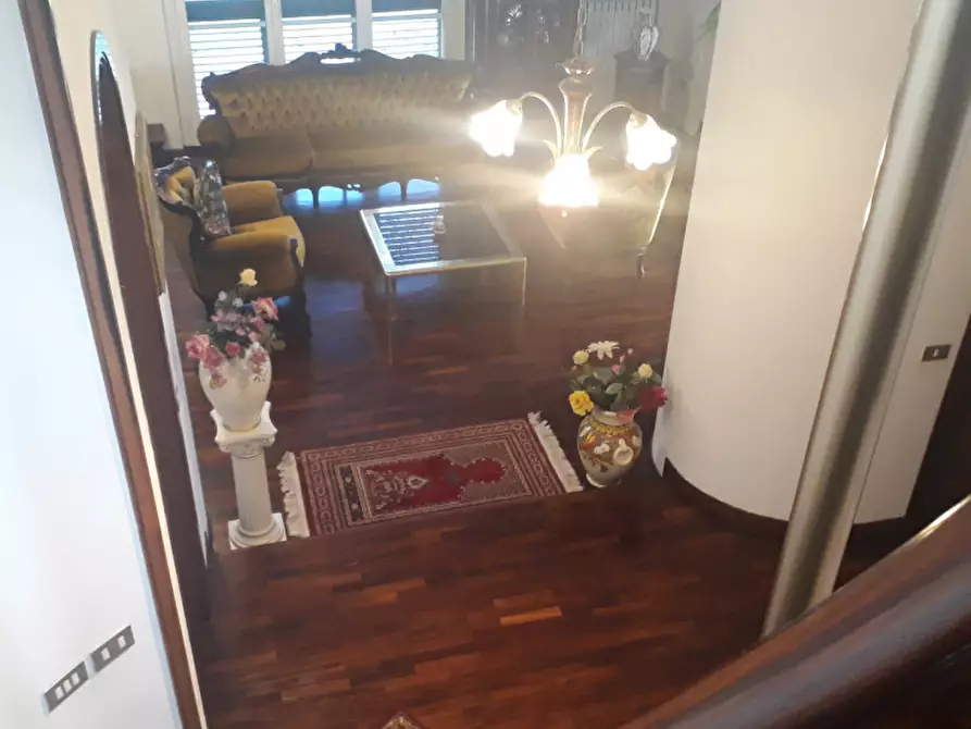 Immagine 11 di Villa in vendita  in Candia a Ancona