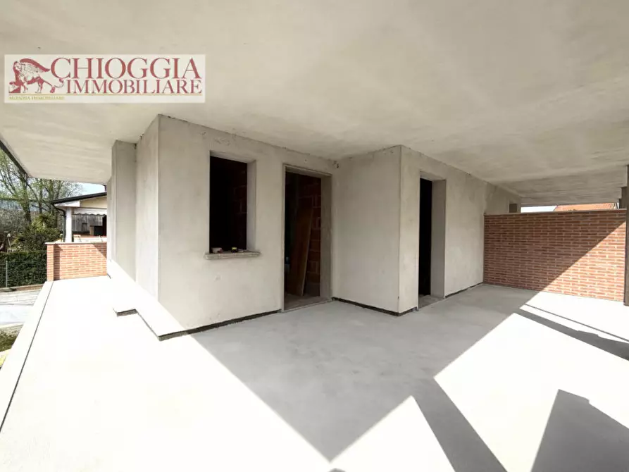 Immagine 4 di Casa bifamiliare in vendita  in Via Pascolon a Chioggia