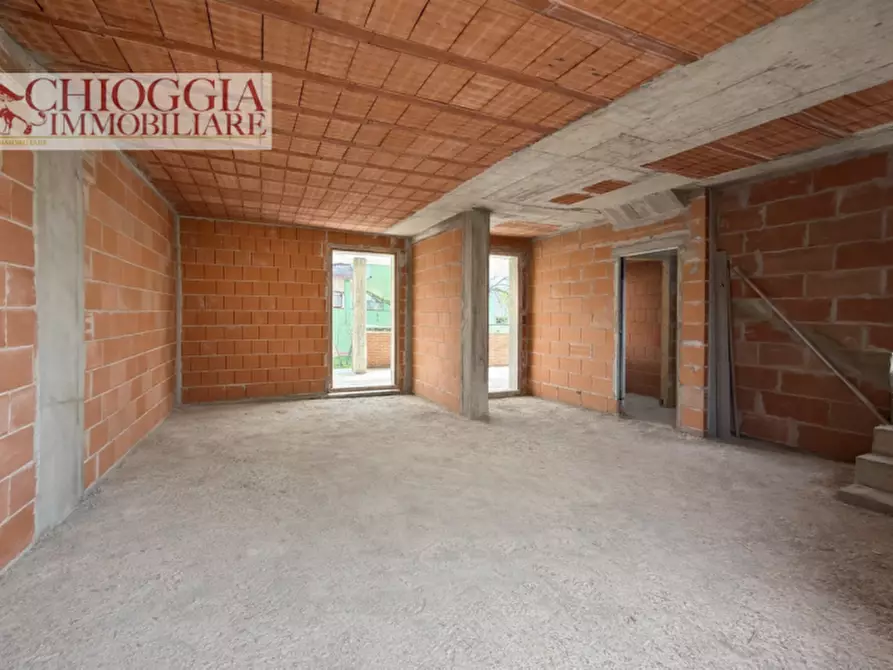 Immagine 5 di Casa bifamiliare in vendita  in Via Pascolon a Chioggia