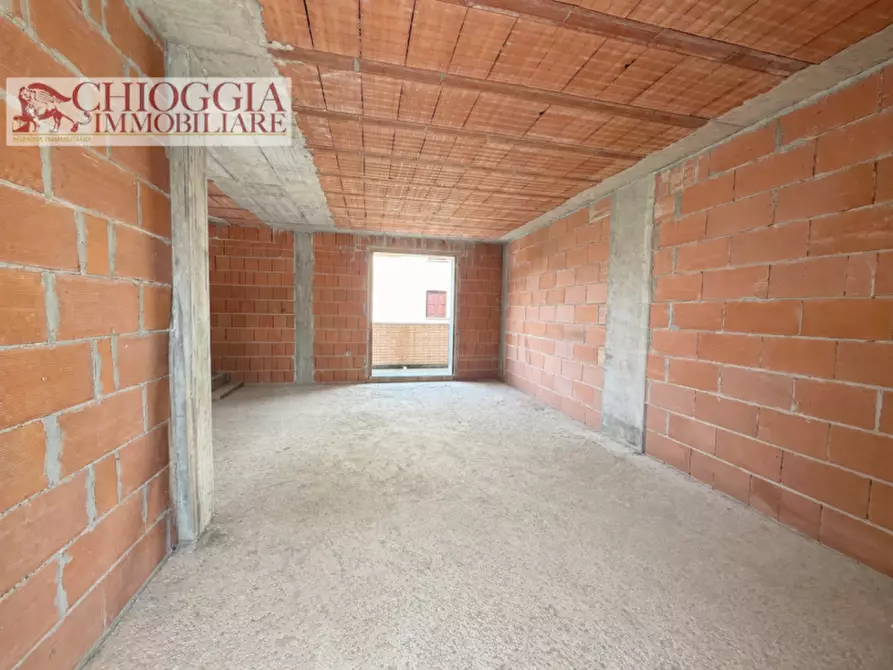 Immagine 6 di Casa bifamiliare in vendita  in Via Pascolon a Chioggia