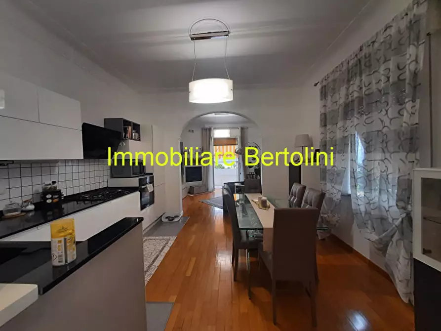 Immagine 7 di Casa trifamiliare in vendita  a San Remo