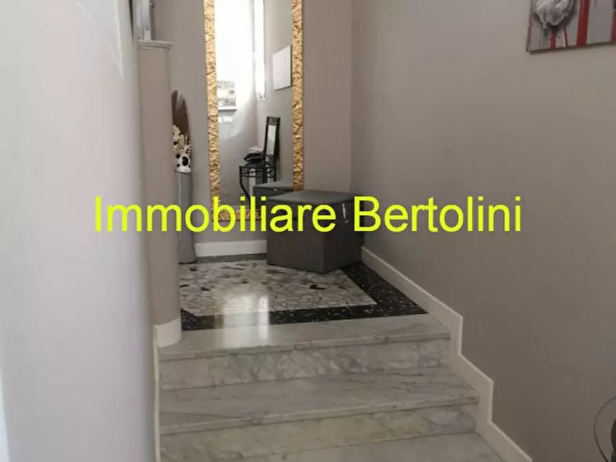 Immagine 15 di Casa trifamiliare in vendita  a San Remo