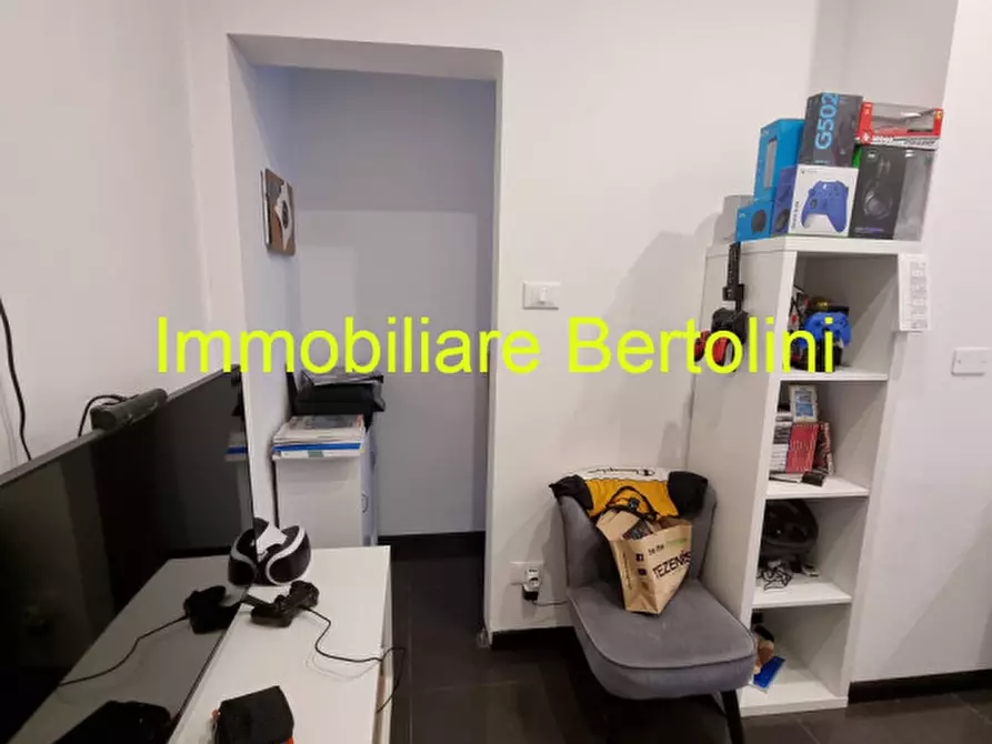 Immagine 17 di Casa trifamiliare in vendita  a San Remo