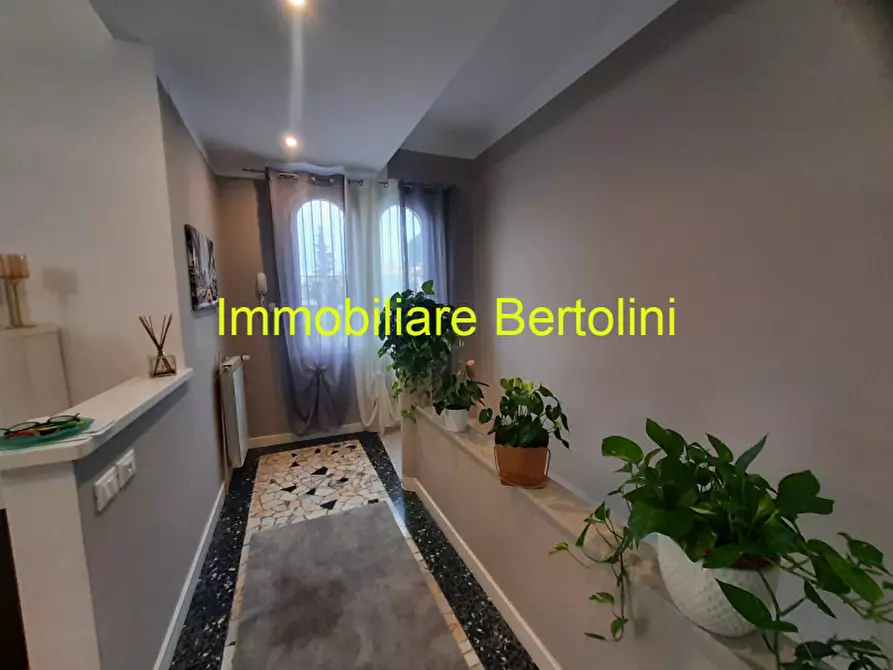 Immagine 17 di Casa trifamiliare in vendita  a San Remo