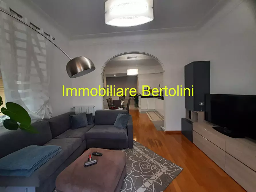 Immagine 19 di Casa trifamiliare in vendita  a San Remo