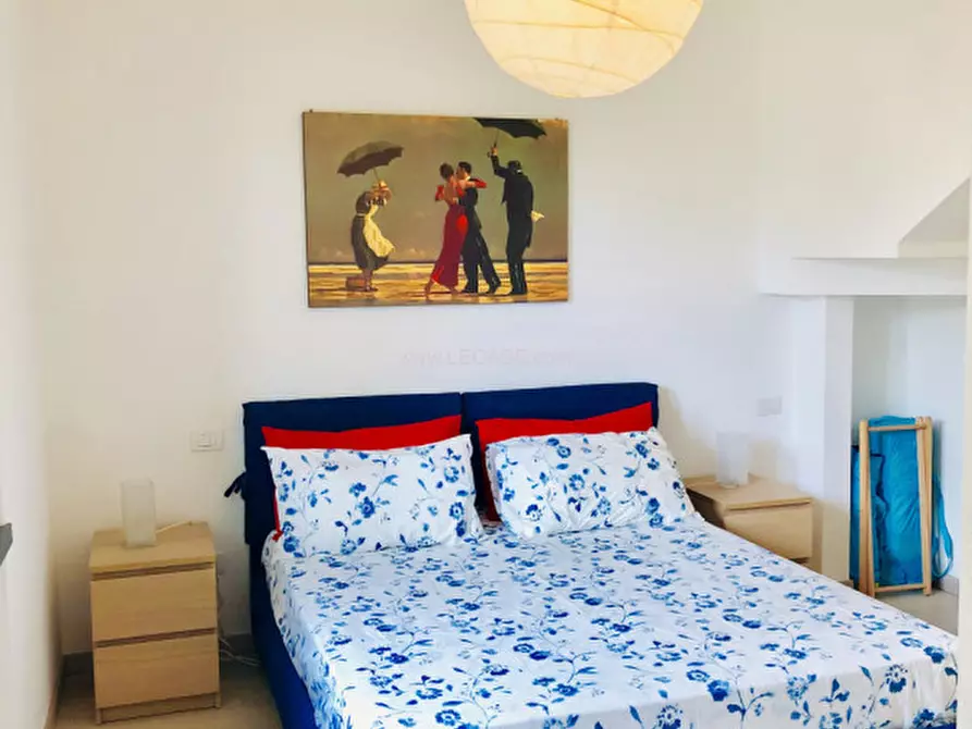 Immagine 3 di Casa bifamiliare in vendita  in via Canova a Forte Dei Marmi