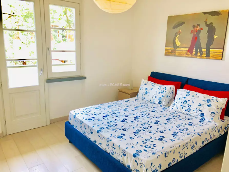 Immagine 5 di Casa bifamiliare in vendita  in via Canova a Forte Dei Marmi